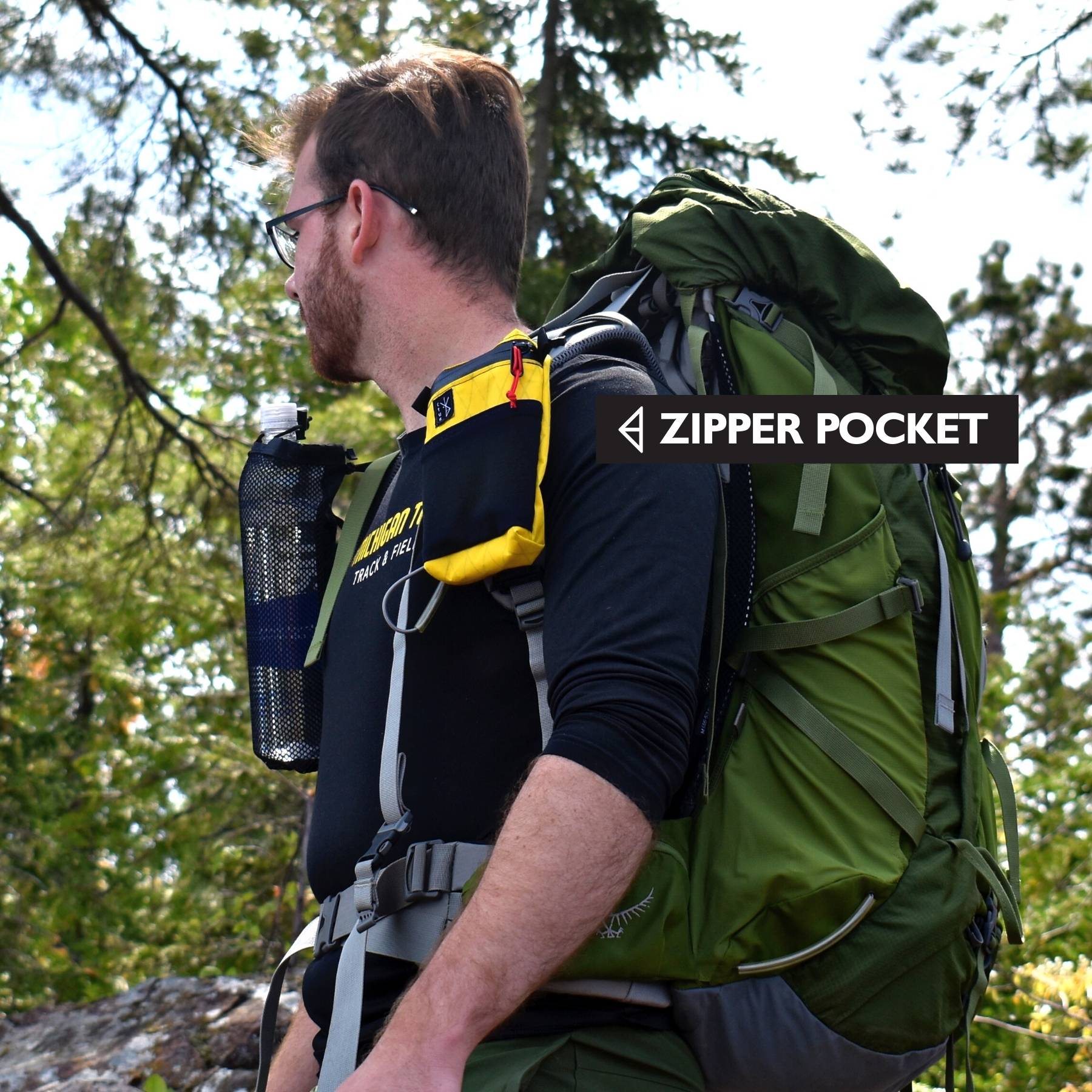 SHOULDER STRAP ZIPPER POCKET